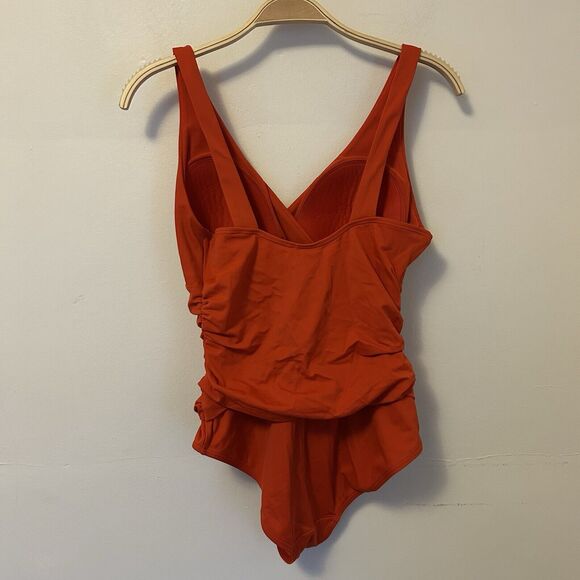 Boden Levanzo Ruched Halter Swimsuit Bathing Suit 8 Red Vacation Beach Classic - Picture 3 of 7